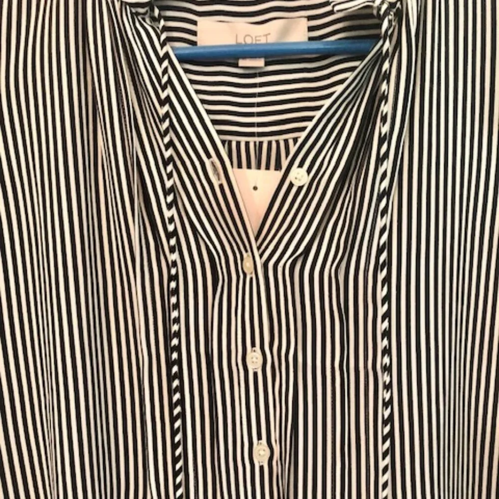 NWT Ann Taylor LOFT Black White Striped Silky Blouse Shirt Long Sleeve Size XS - Picture 3 of 11